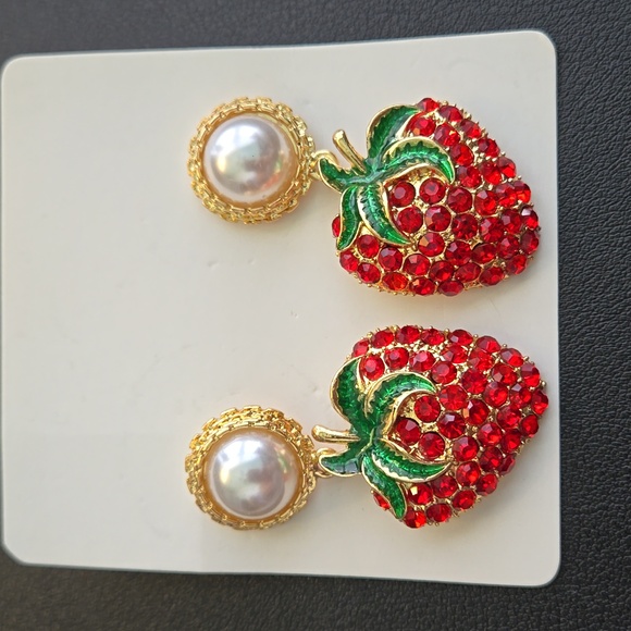 Strawberry 🍓 Statement Post Earrings, NWT - Picture 5 of 15